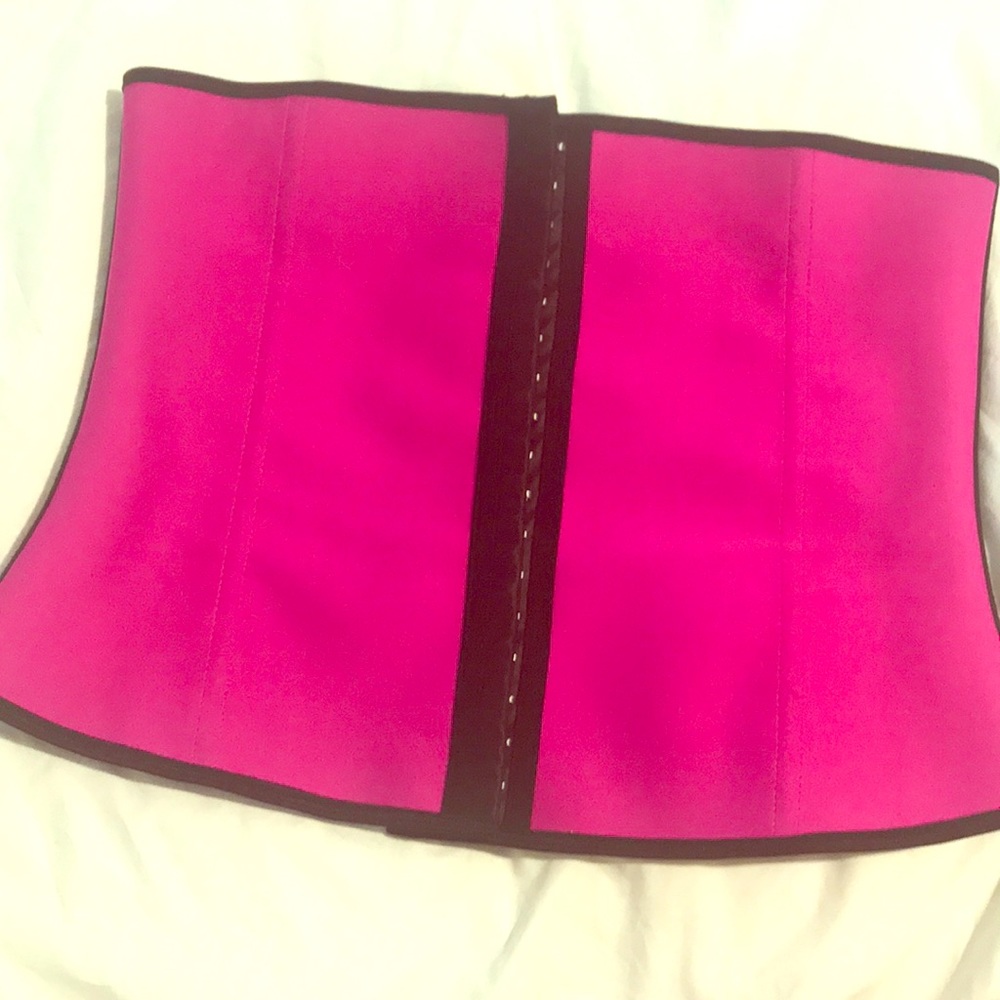 Waist trainer
